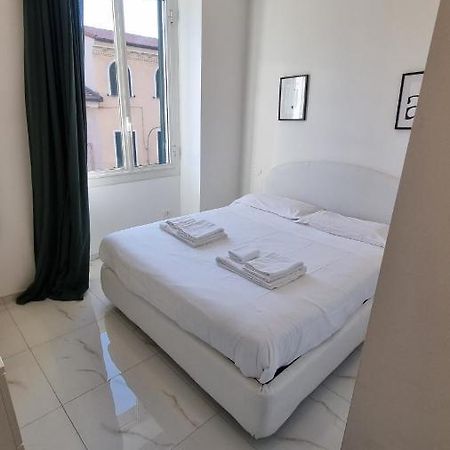 Casa Ariane Appartement Ventimiglia Buitenkant foto