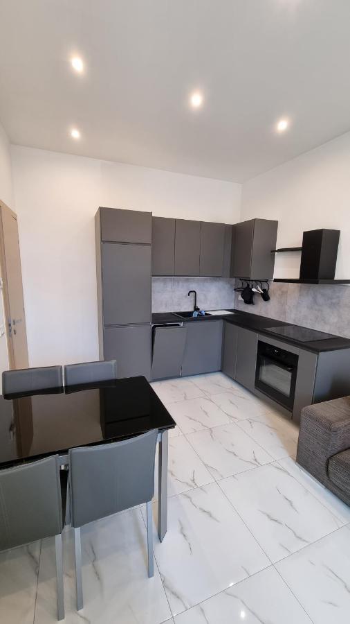 Casa Ariane Appartement Ventimiglia Buitenkant foto