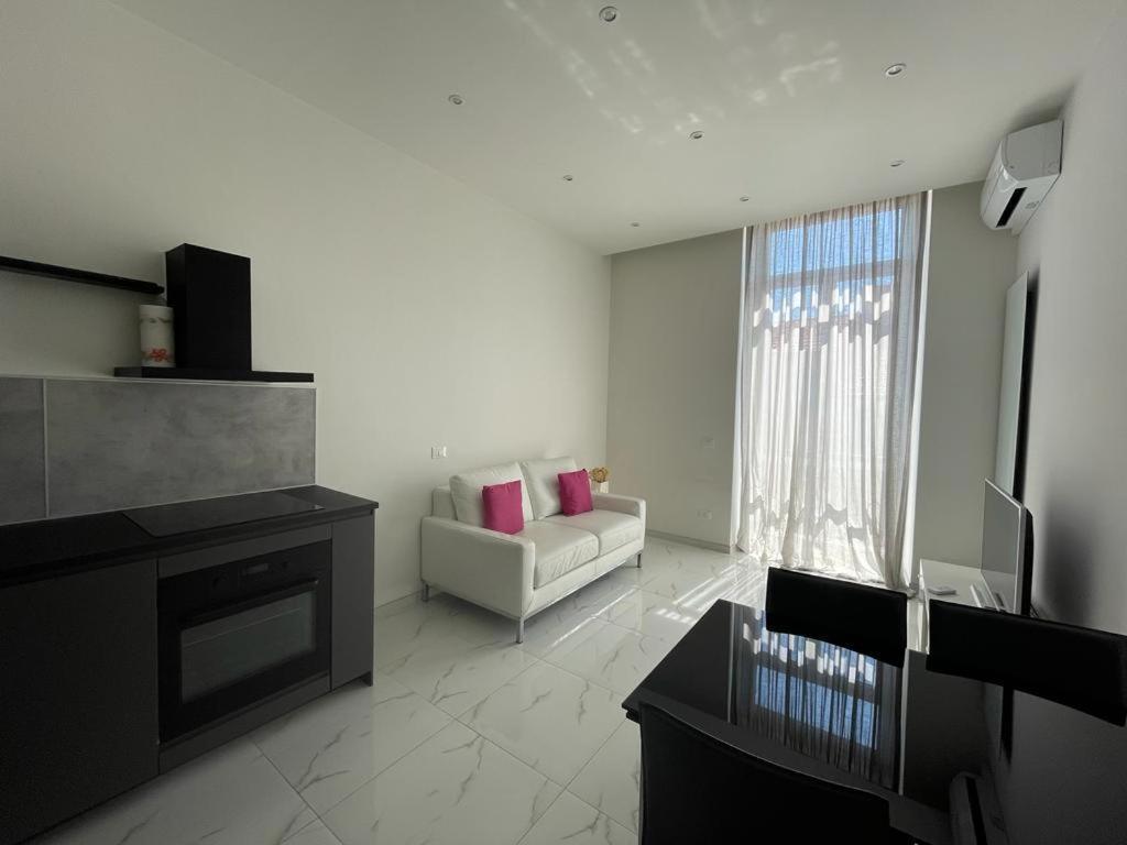Casa Ariane Appartement Ventimiglia Buitenkant foto